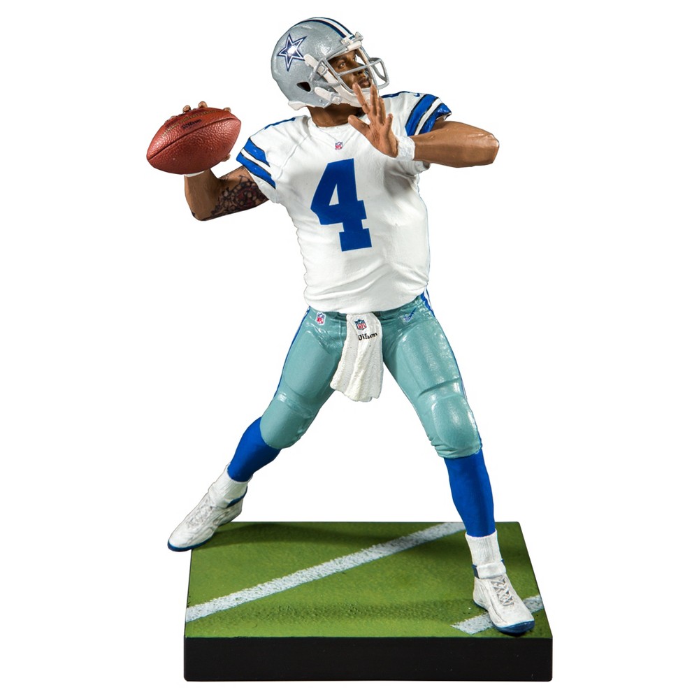 : McFarlane Toys Dallas Cowboys Dak Prescott Madden Figure :  Sports & Outdoors