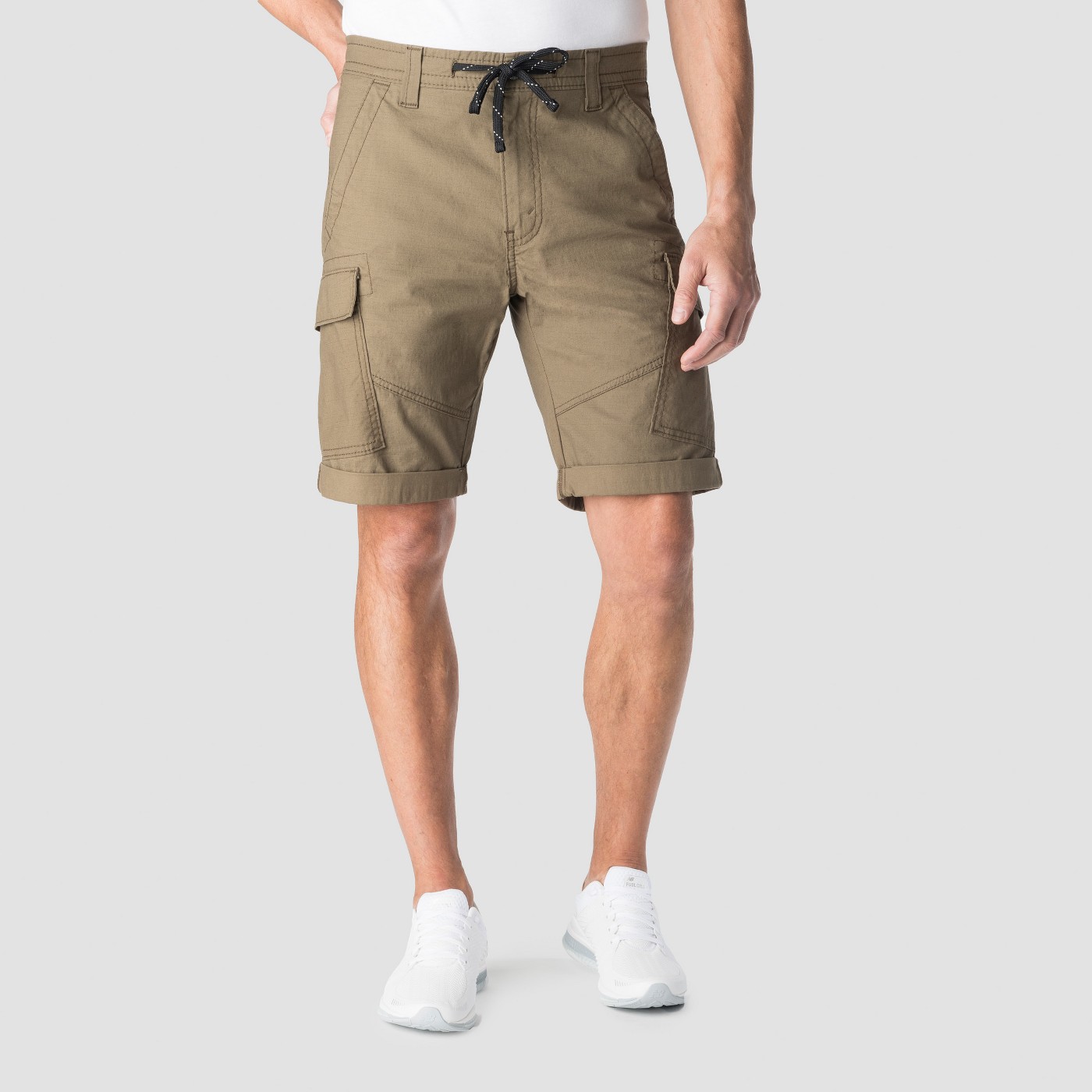 DENIZEN from Levi's Men's Modern Cargo Shorts, Battalion Olive 33 - 99%  Cotton - VIP Outlet